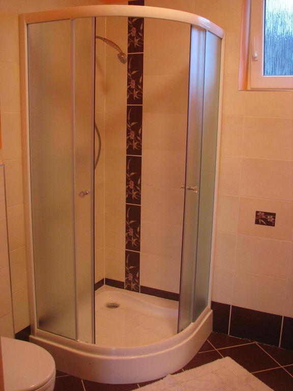 Privát Mariva Apartamento Liptovský Mikuláš Quarto foto